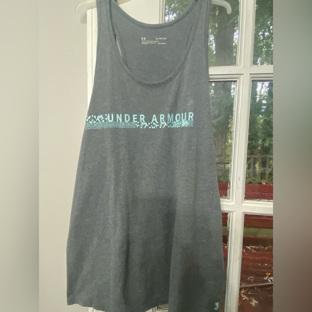 Under Armour Gray Sleeveless Top
